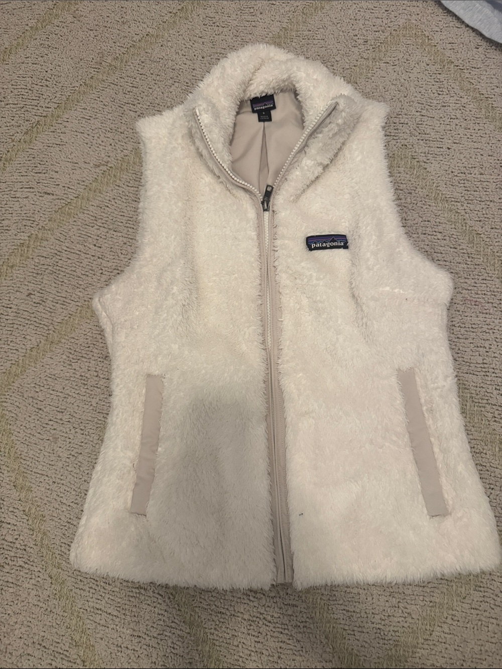 Patagonia Women’s Small Cream cozy Sherpa Fleece Vest Full Zip